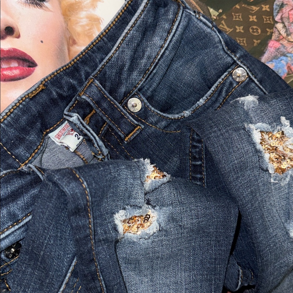 🌹🕶️🌹• 👖 True Religion x Jennie Vibes 👖 • 🫦♥️🫦
